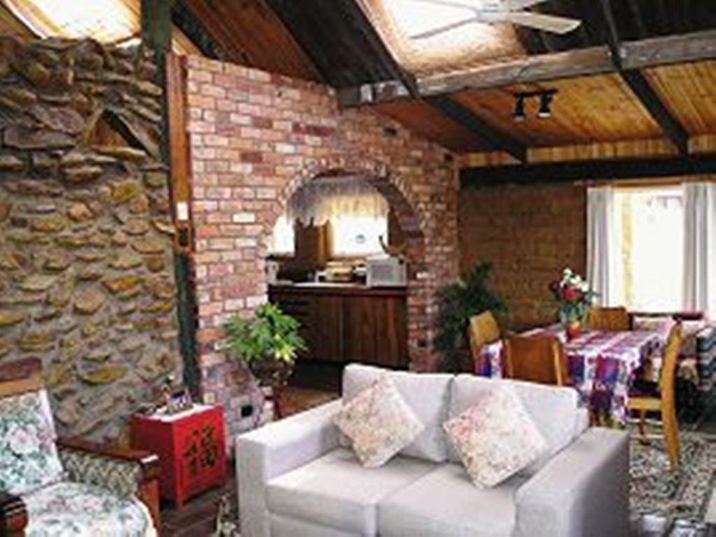 Moonbeam Cottages & Rainbow Cafe Moonambel Oda fotoğraf